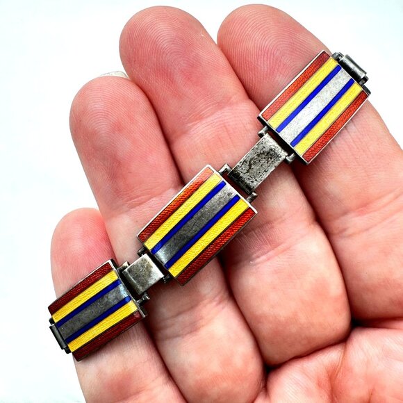 Antique Vintage Enamel Crest Sterling Silver Bracelet 6.5 Inch Unique Rare - Picture 2 of 6